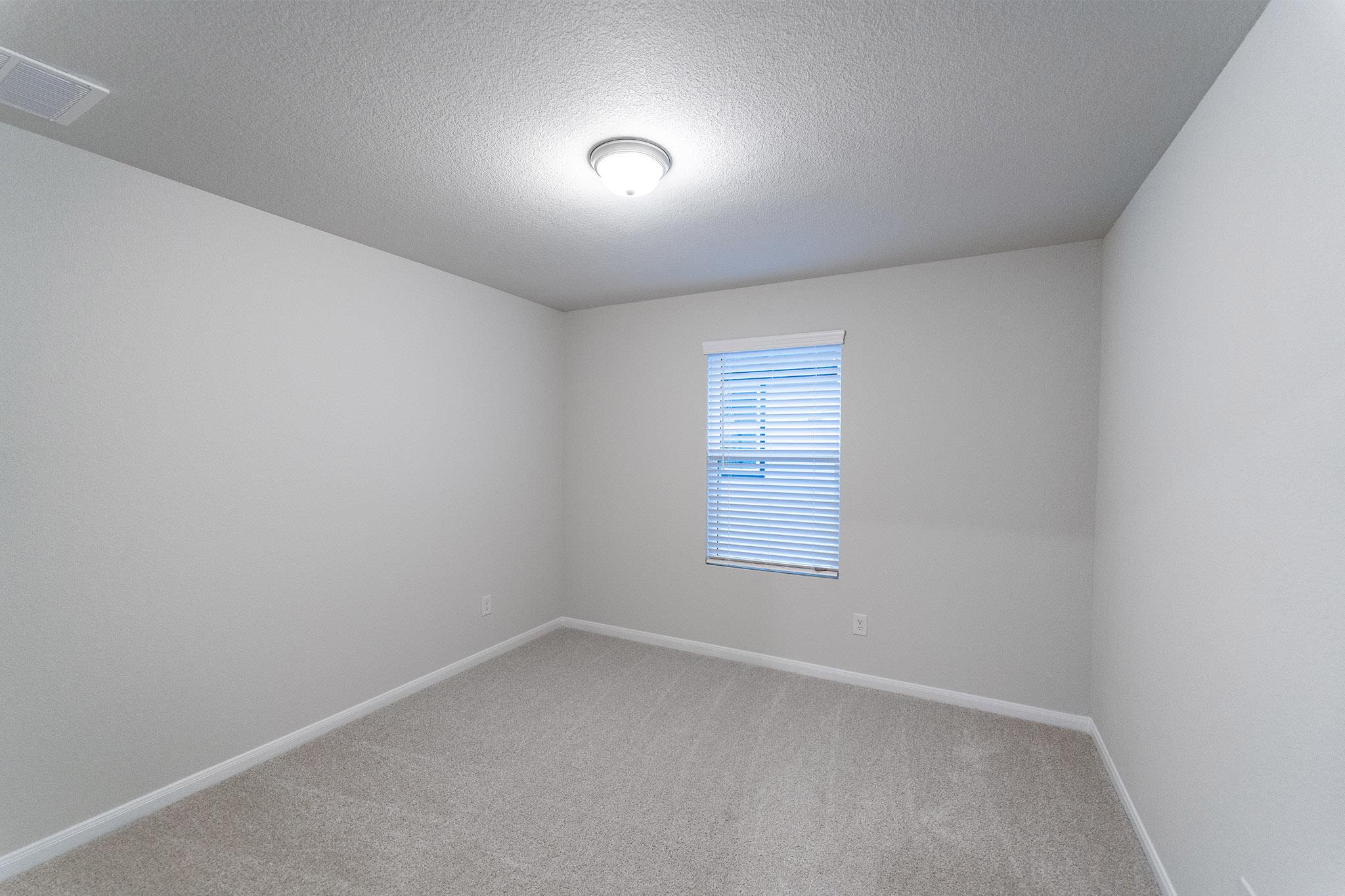 224 Villars Dr Property Photo 14