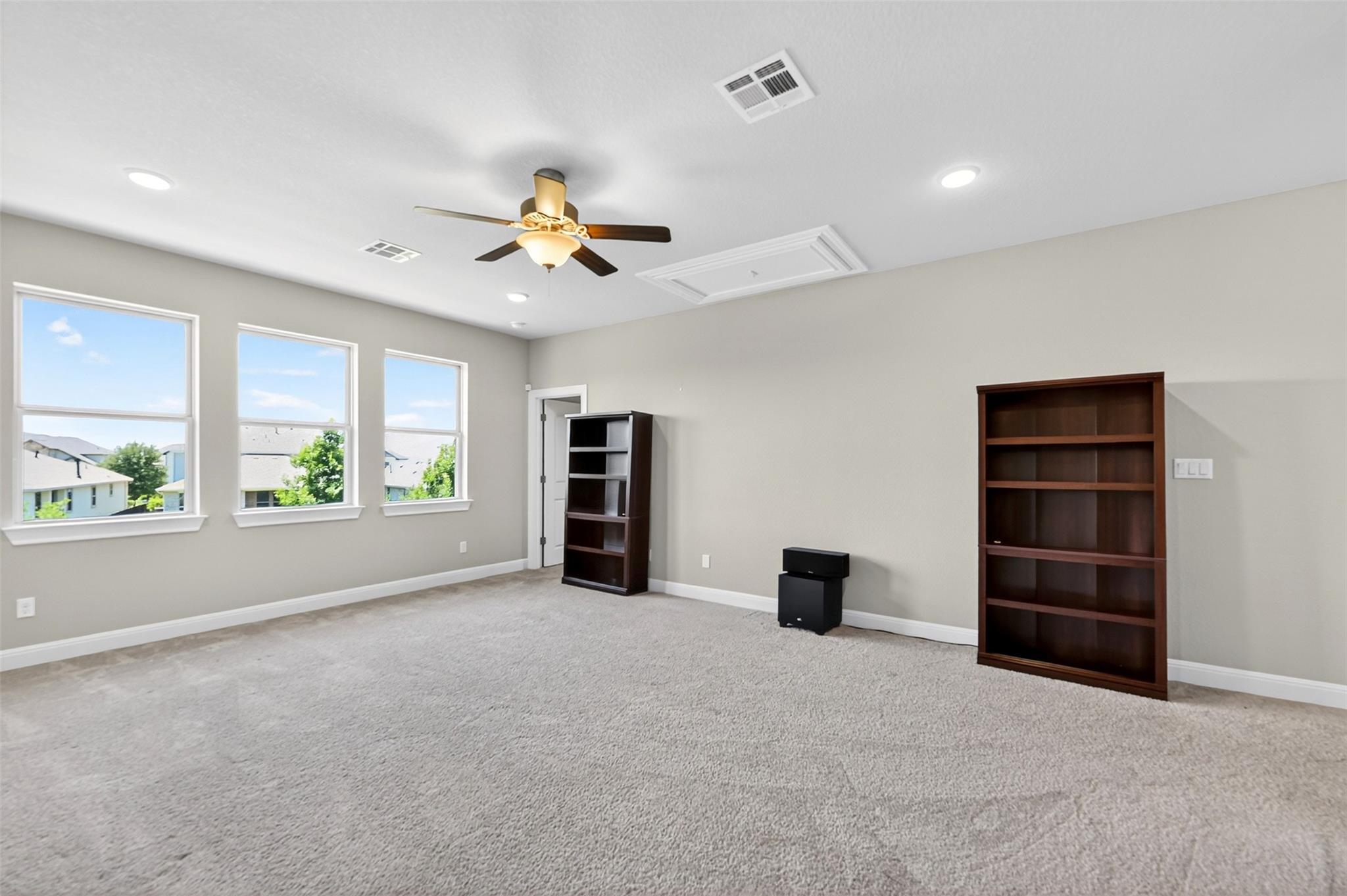1201 Positano Pass Property Photo 35