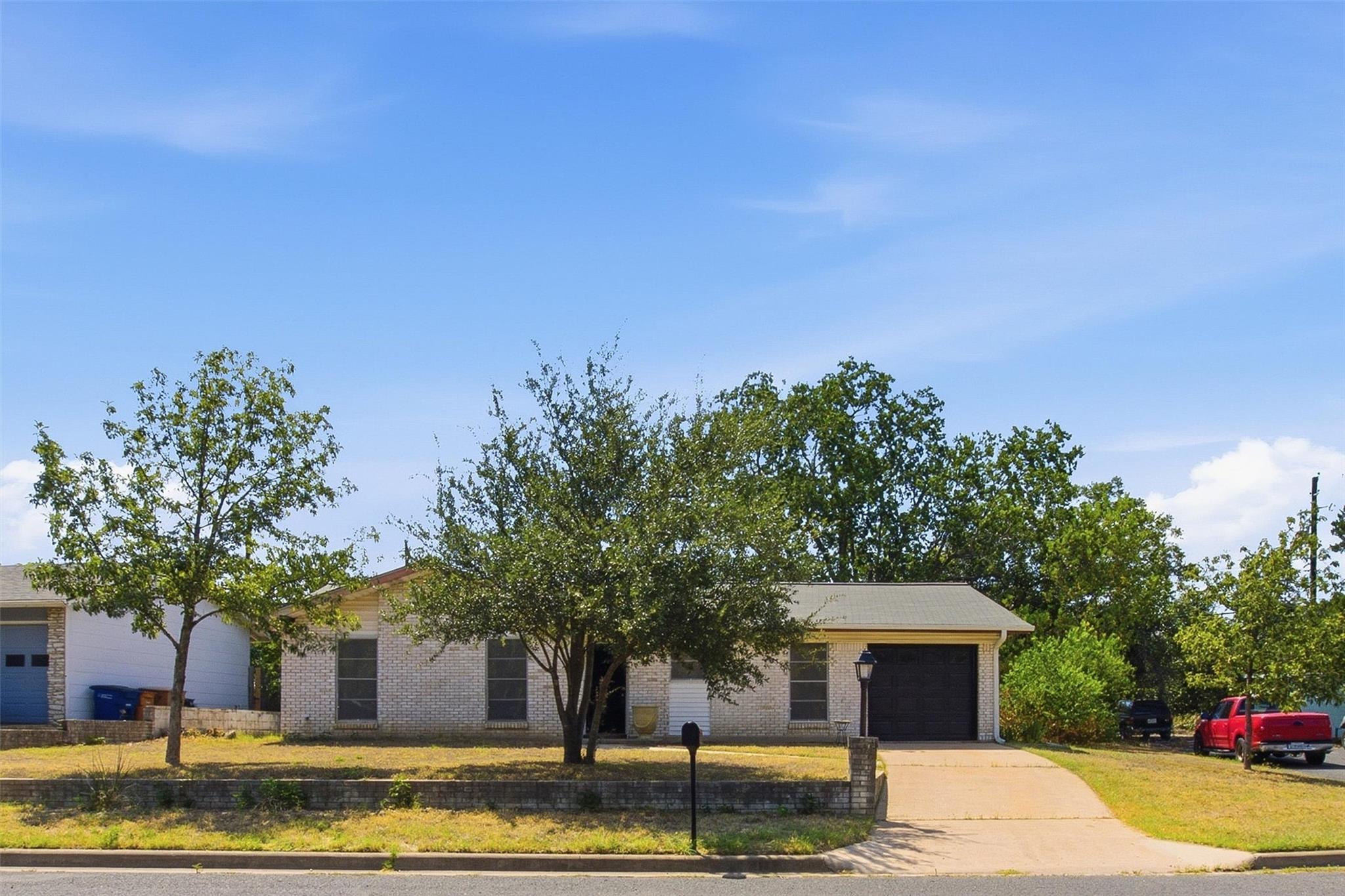 1500 Brandt Dr Property Photo 1