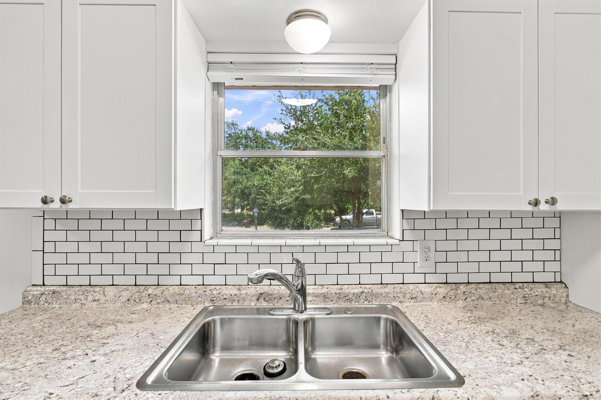 1500 Brandt Dr Property Photo 6