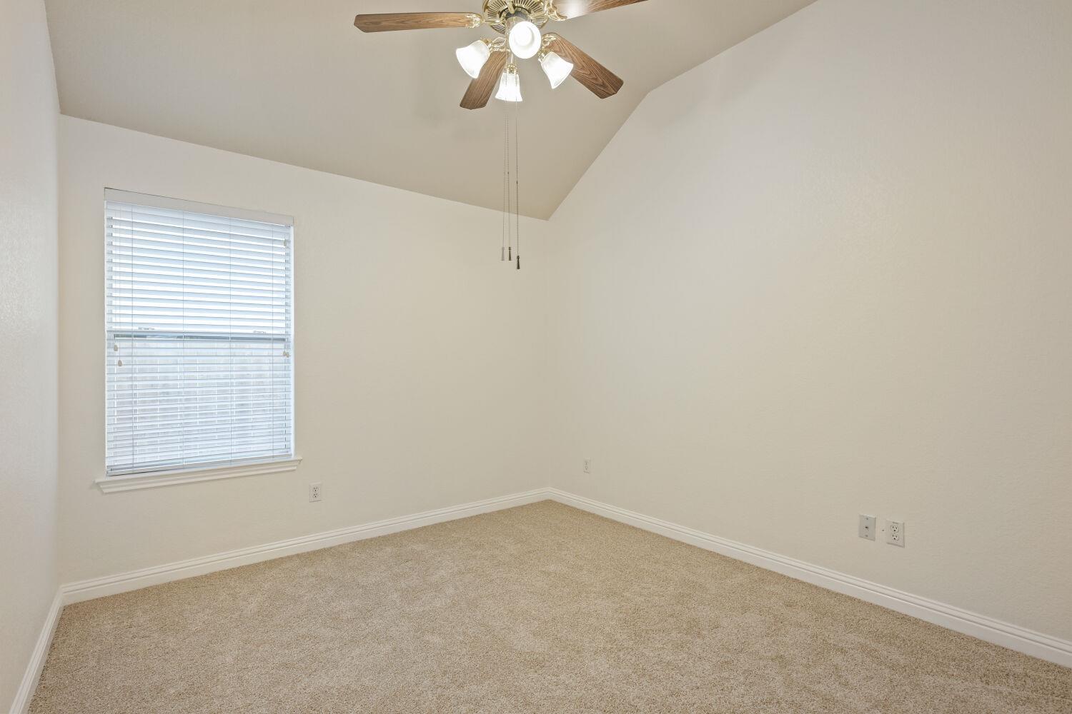 10013 Isle Royale Way Property Photo 24