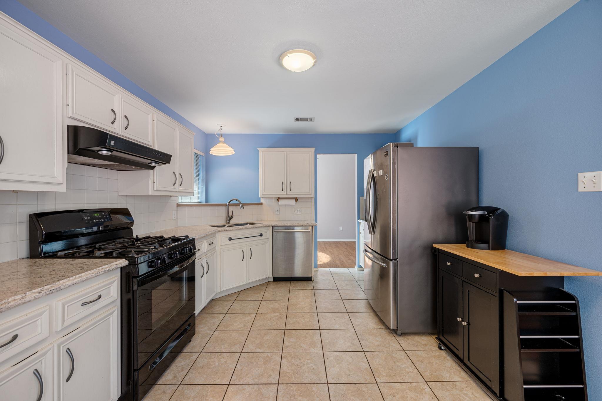 1110 Hatteras Dr Property Photo 7