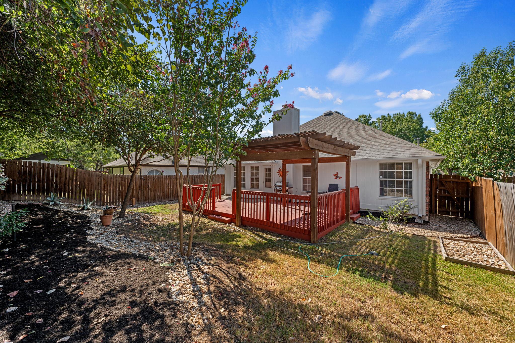1110 Hatteras Dr Property Photo 23