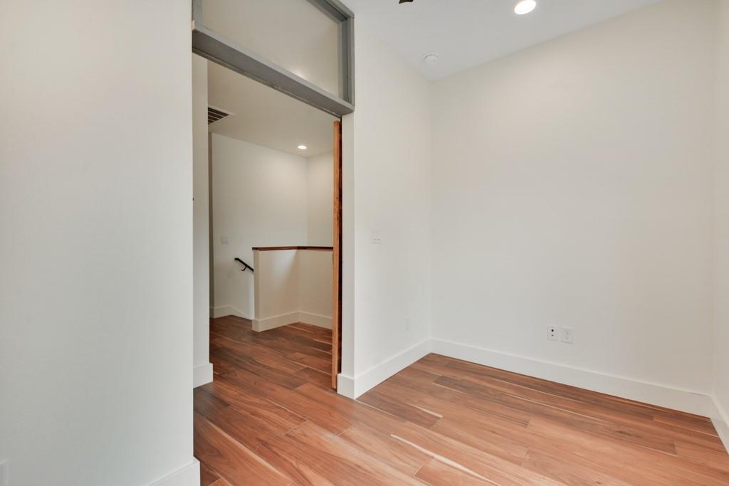 400 W Monroe St #a Property Photo 18