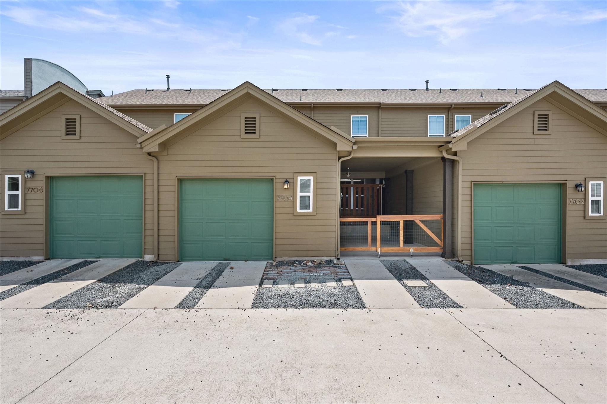 7704 Easy Wind Dr Property Photo 19