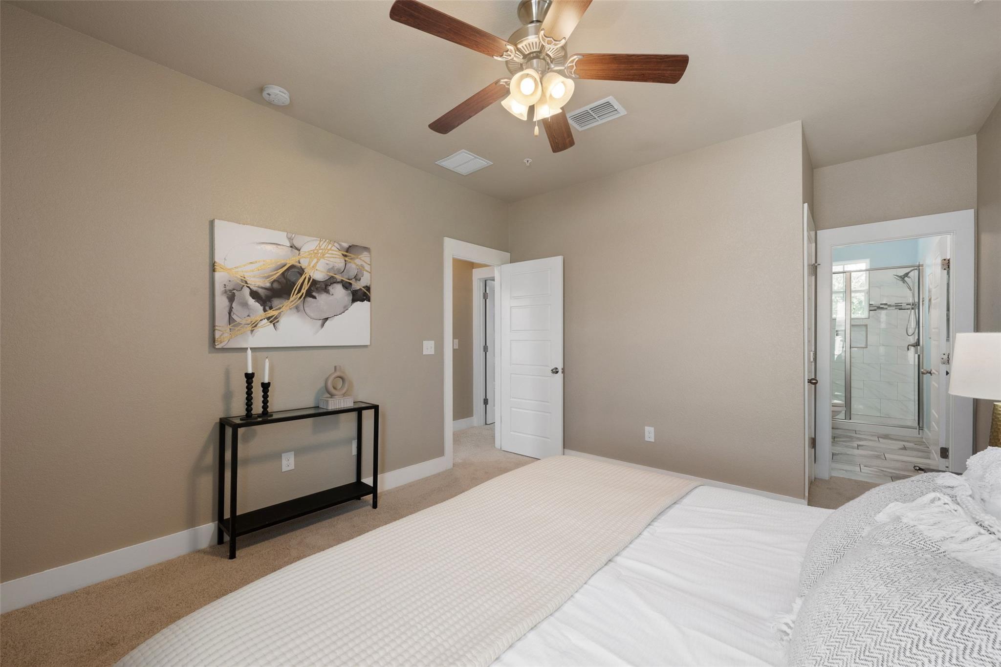 7704 Easy Wind Dr Property Photo 38