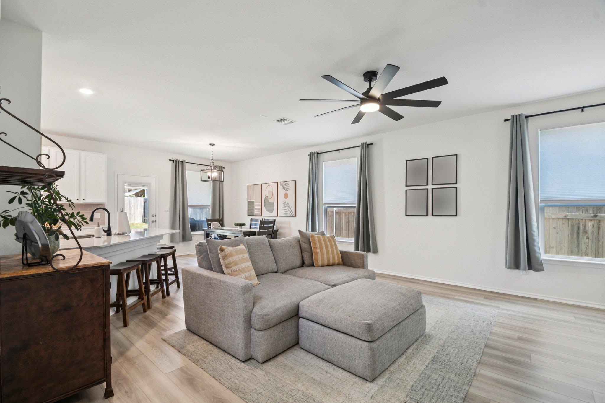 1017 Cowberry Dr Property Photo 3