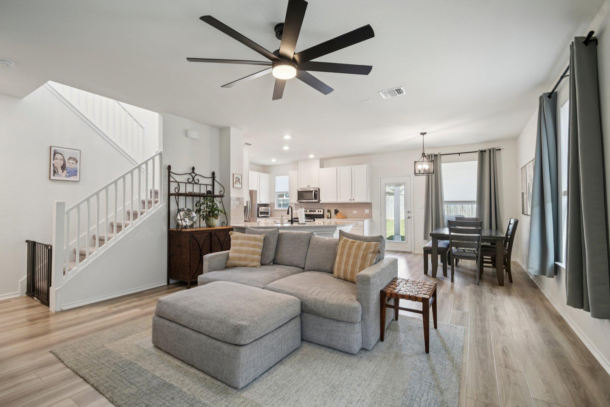 1017 Cowberry Dr Property Photo 4