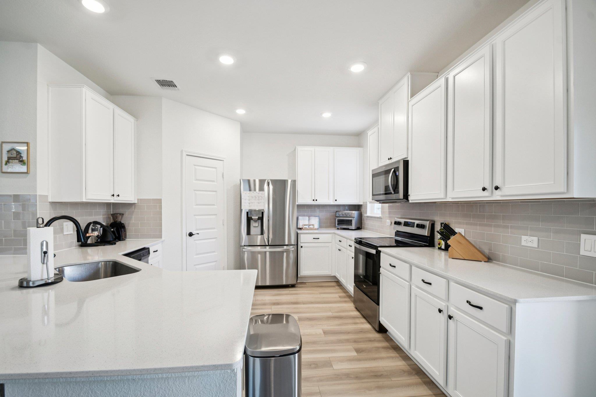 1017 Cowberry Dr Property Photo 6