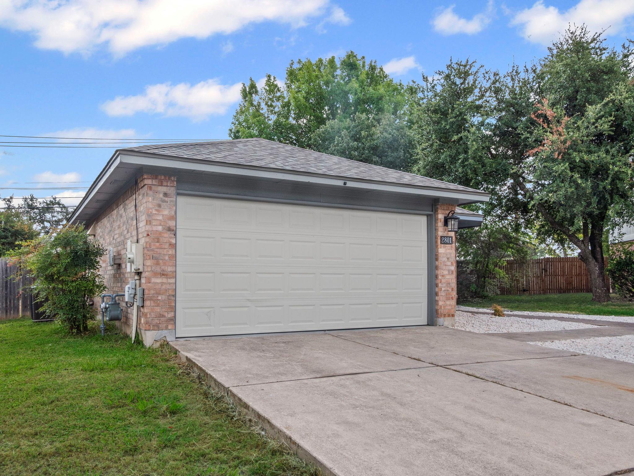 2801 Single Trace Ct Property Photo 2