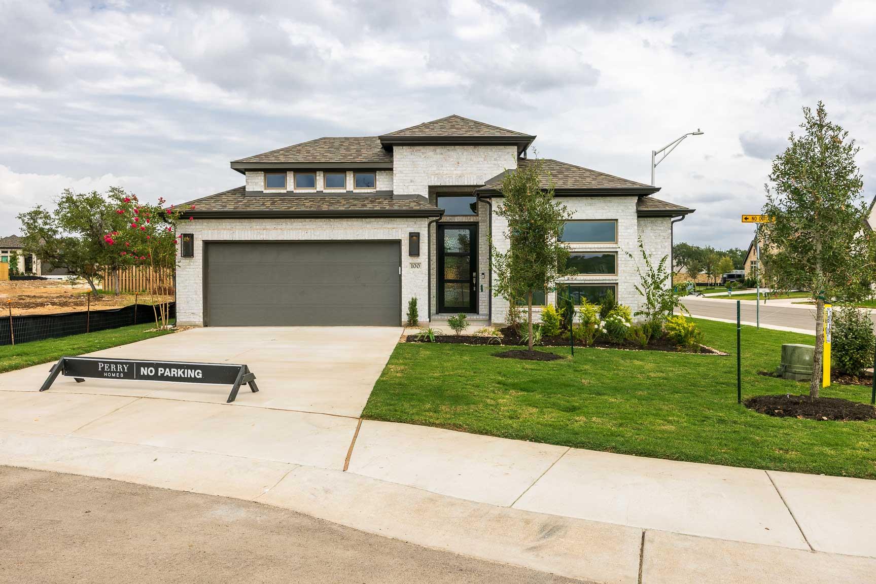 100 Point Rider Pl Property Photo 2