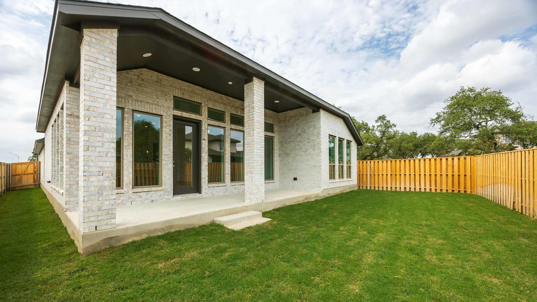 100 Point Rider Pl Property Photo 11
