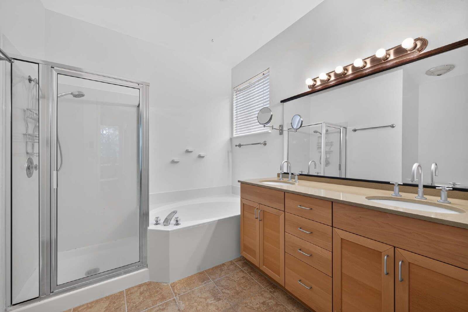 8109 Ganttcrest Dr Property Photo 12