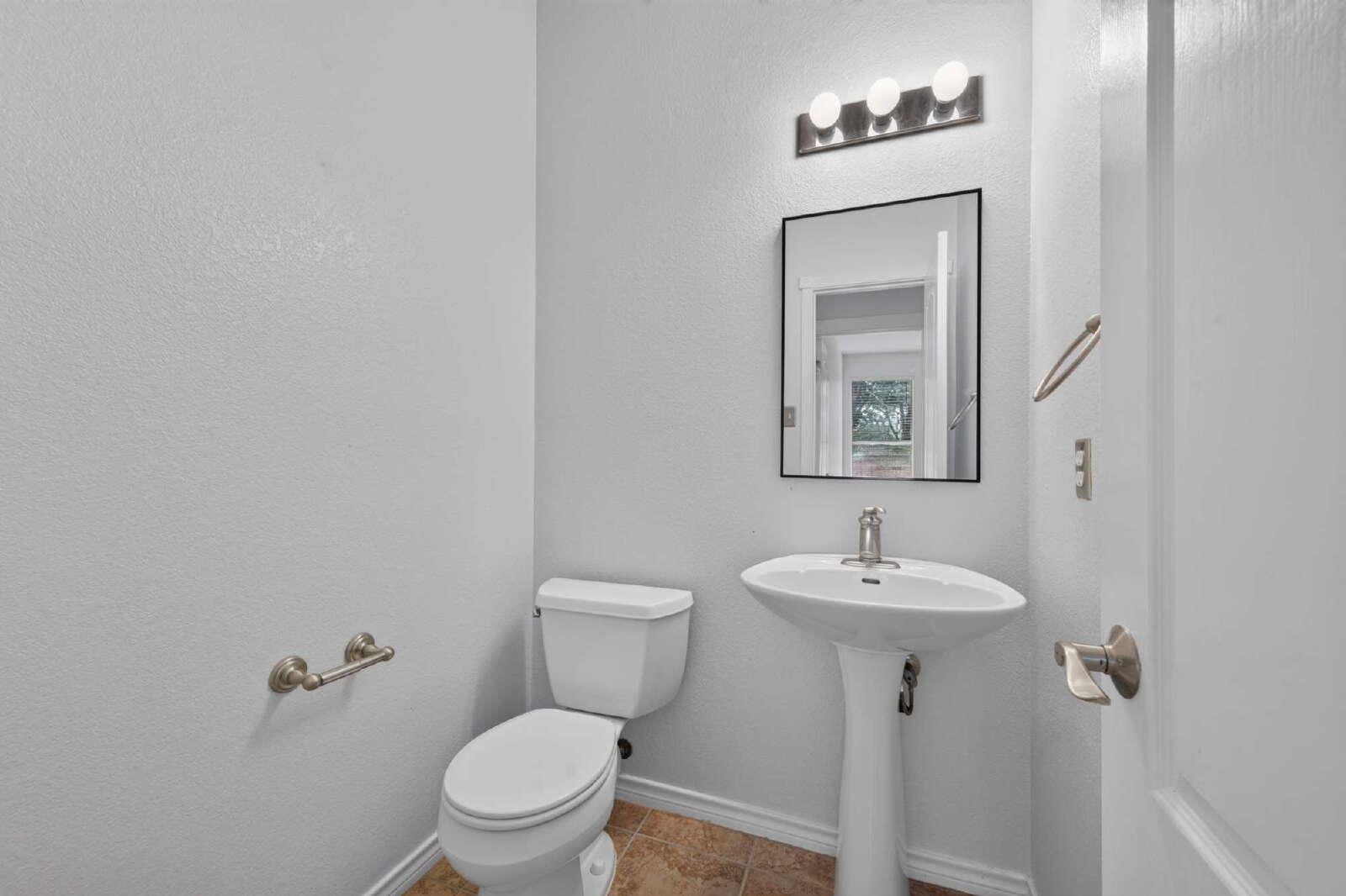 8109 Ganttcrest Dr Property Photo 15
