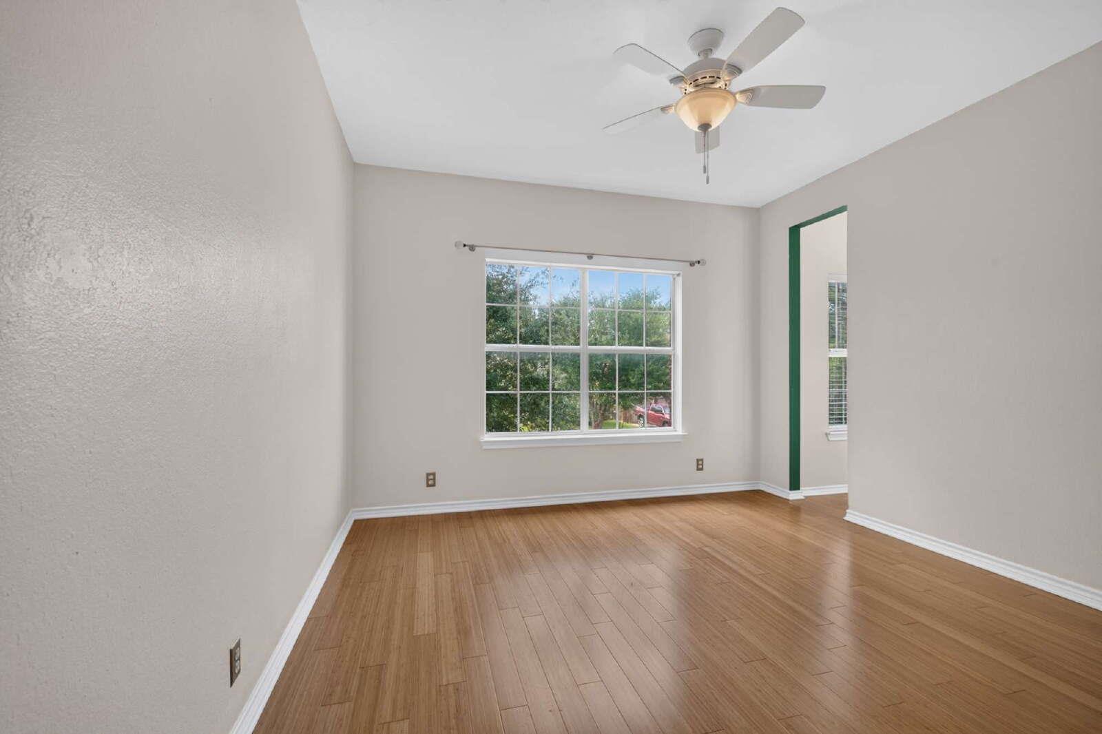 8109 Ganttcrest Dr Property Photo 20