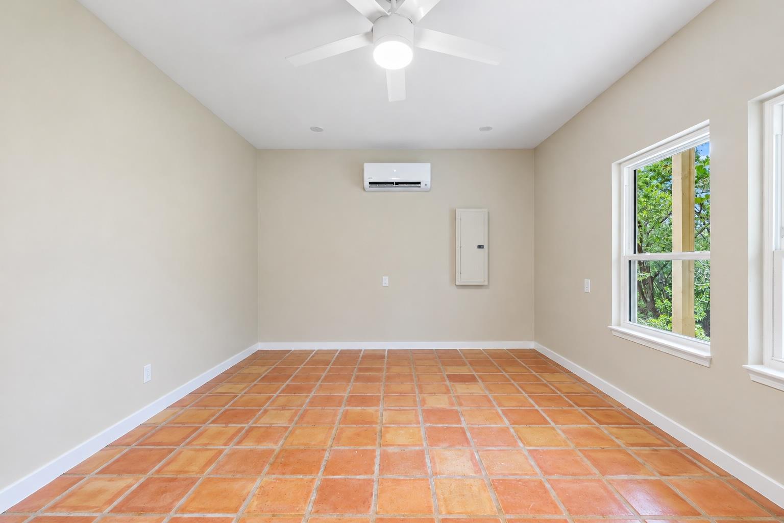 7705 Mowinkle Cv Property Photo 21