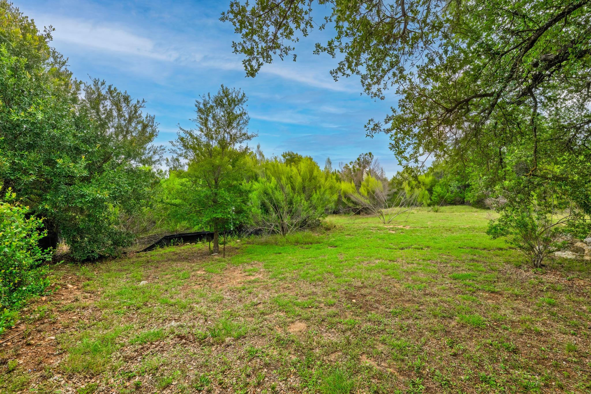 5025 Pyrenees Pass Property Photo 33