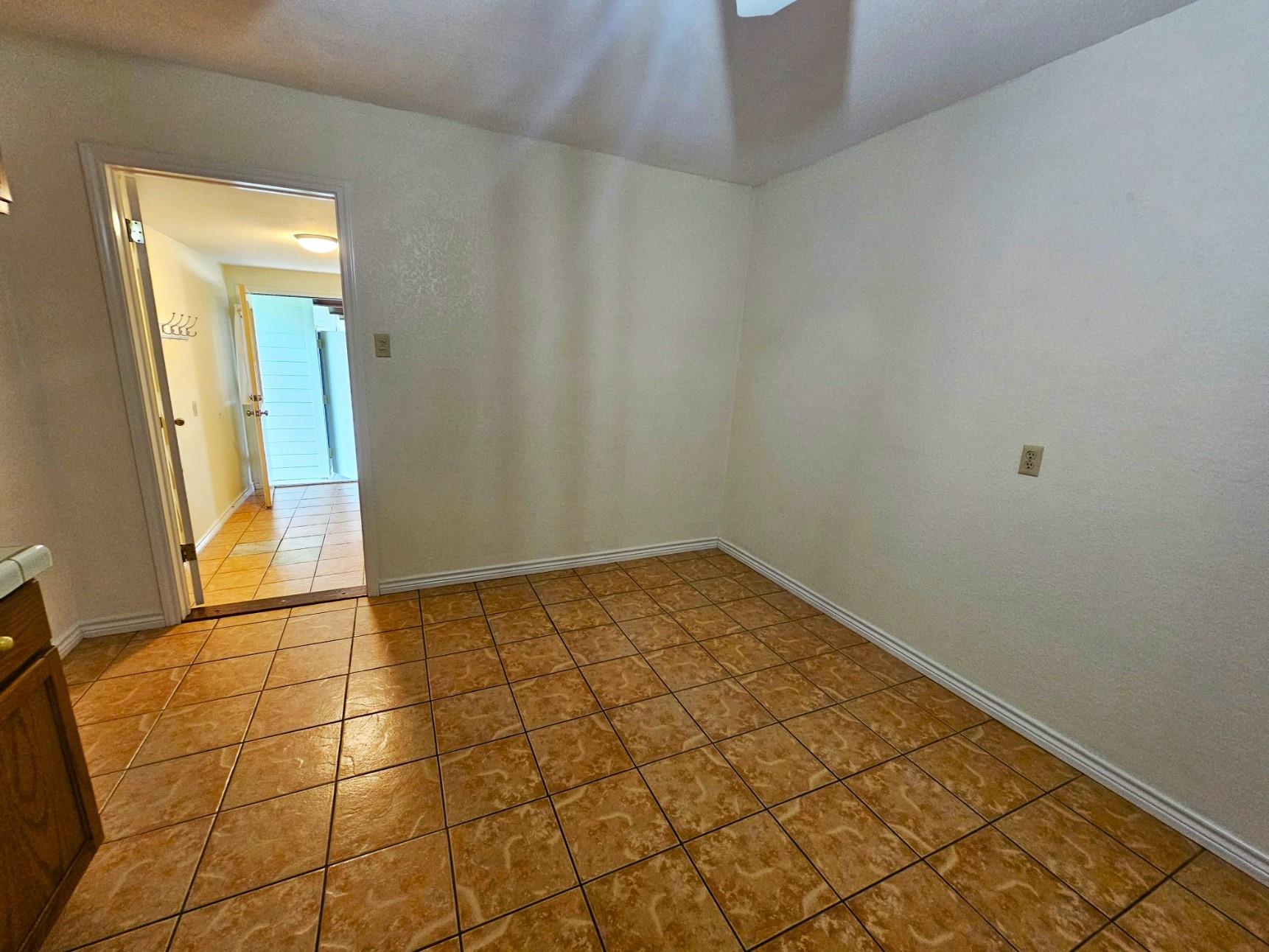 214 Bluebonnet Rdg Property Photo 13