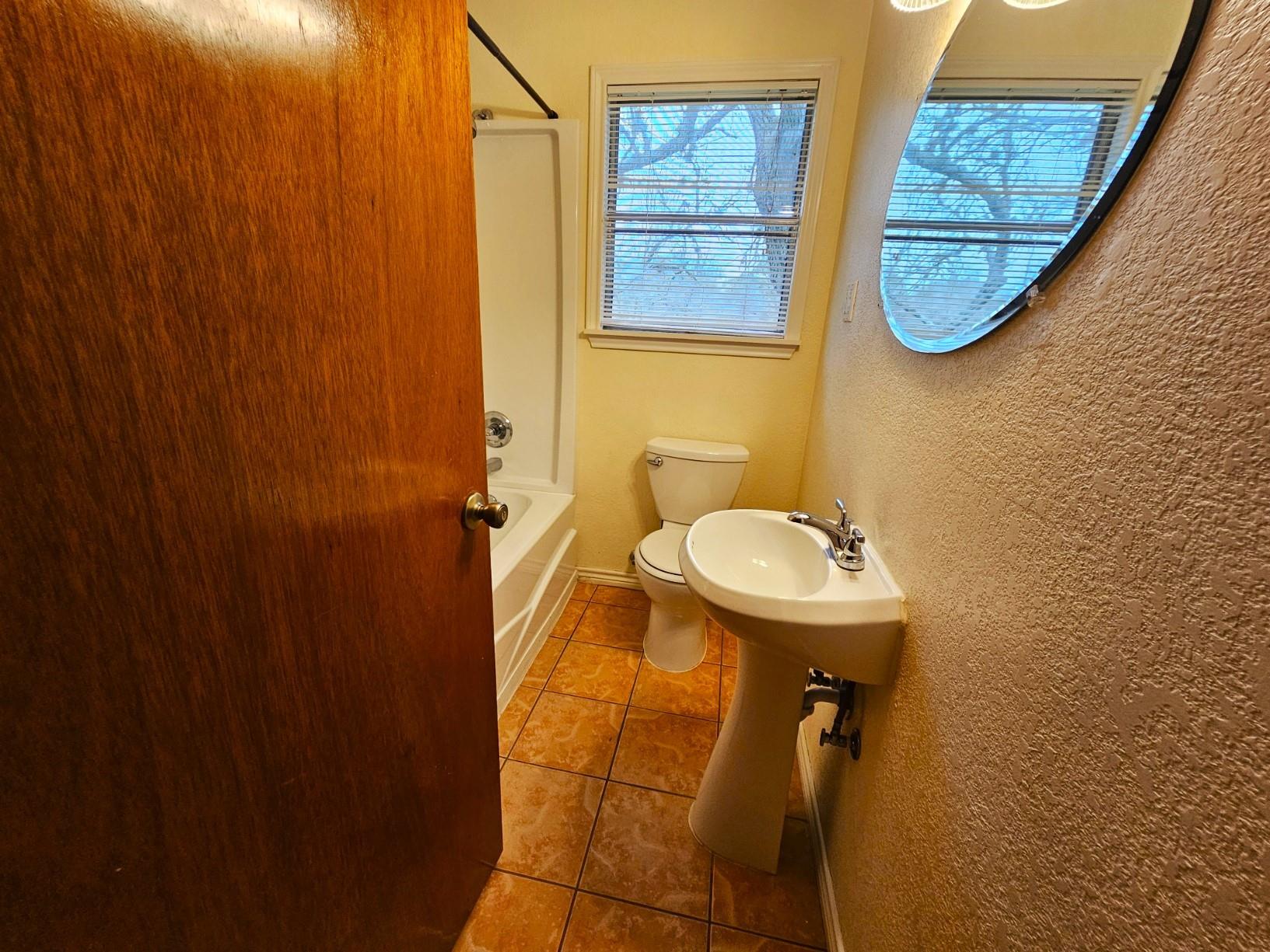 214 Bluebonnet Rdg Property Photo 15