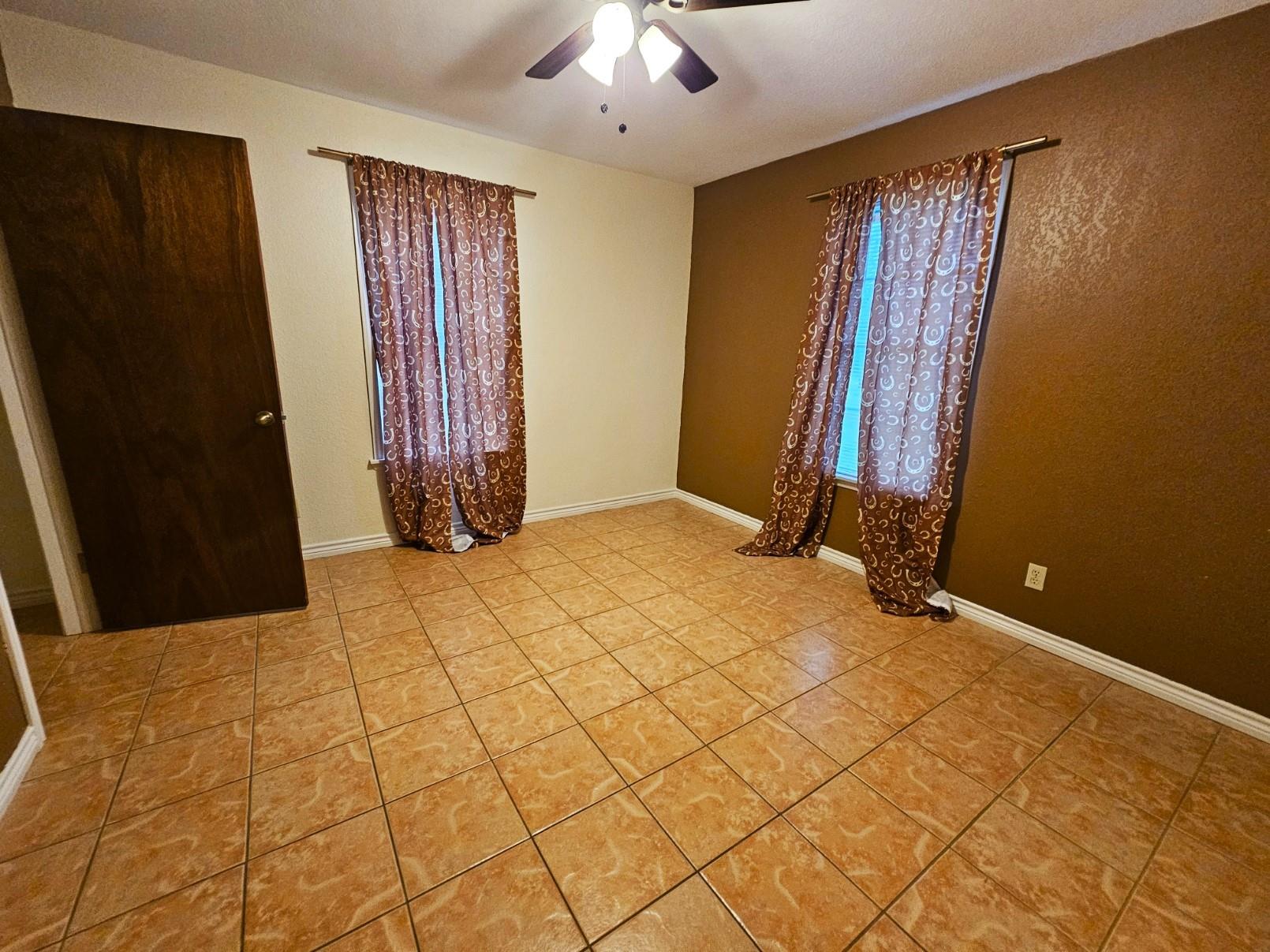 214 Bluebonnet Rdg Property Photo 17