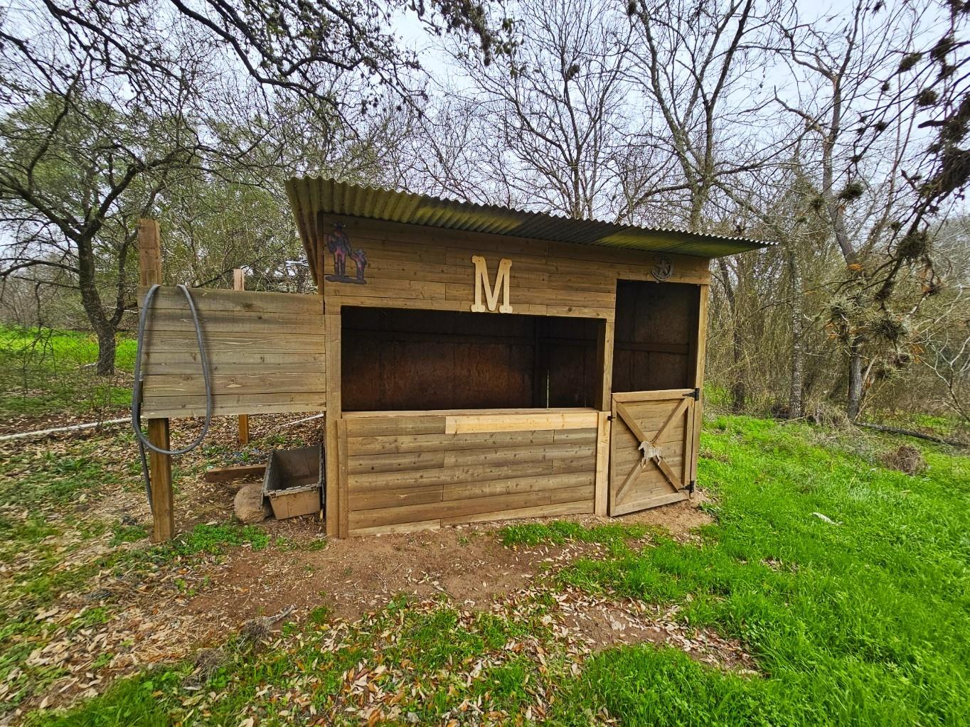214 Bluebonnet Rdg Property Photo 21