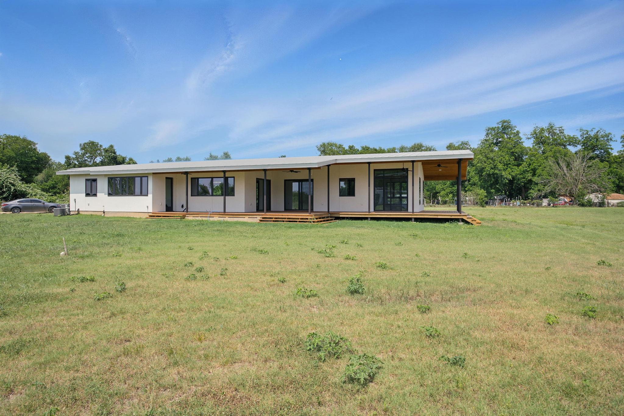 1800 Man O War Dr Property Photo 36