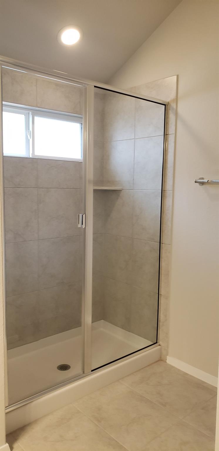 5612 Respinto Dr Property Photo 16