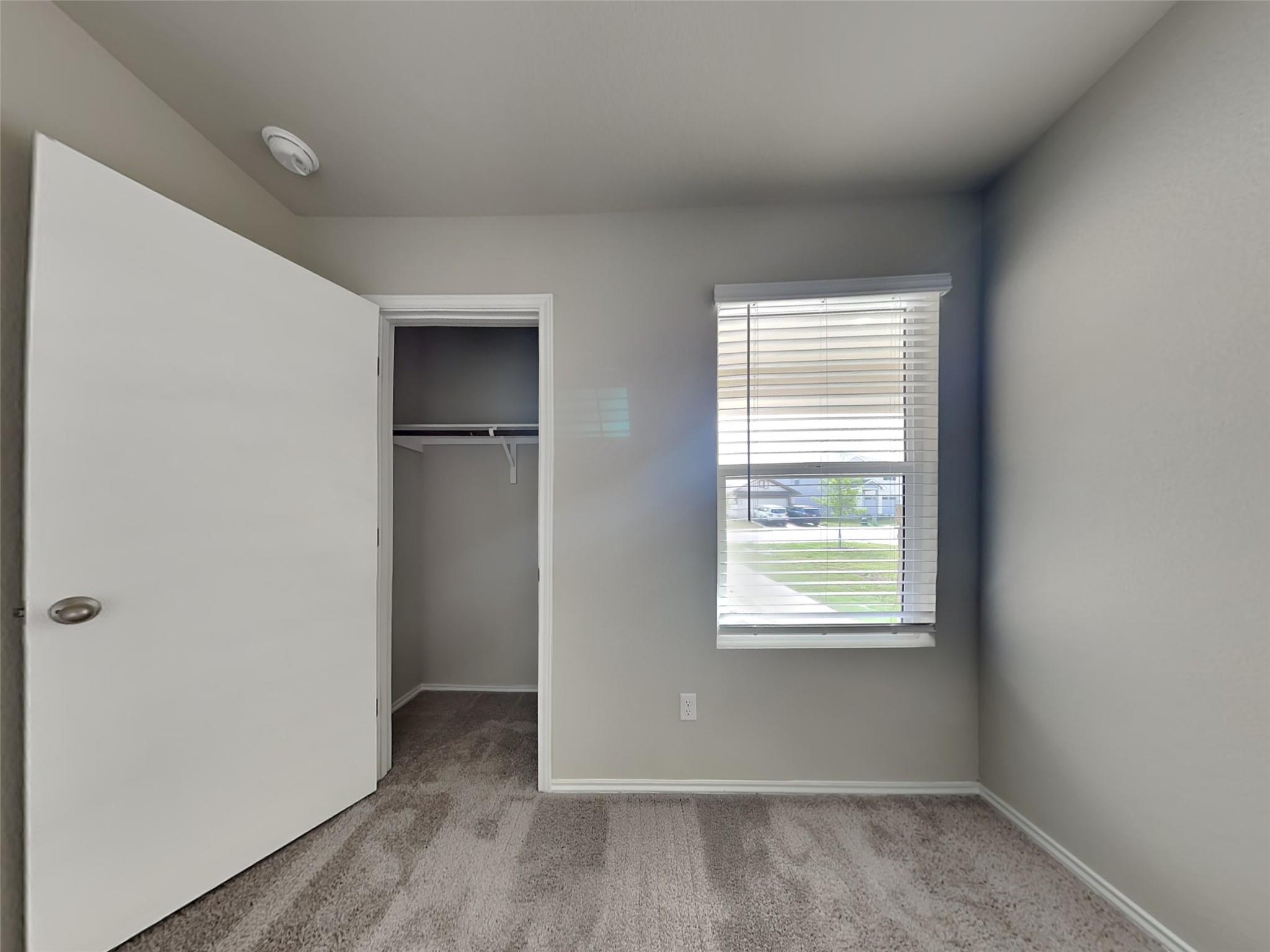 5208 Saddle Club Dr Property Photo 10