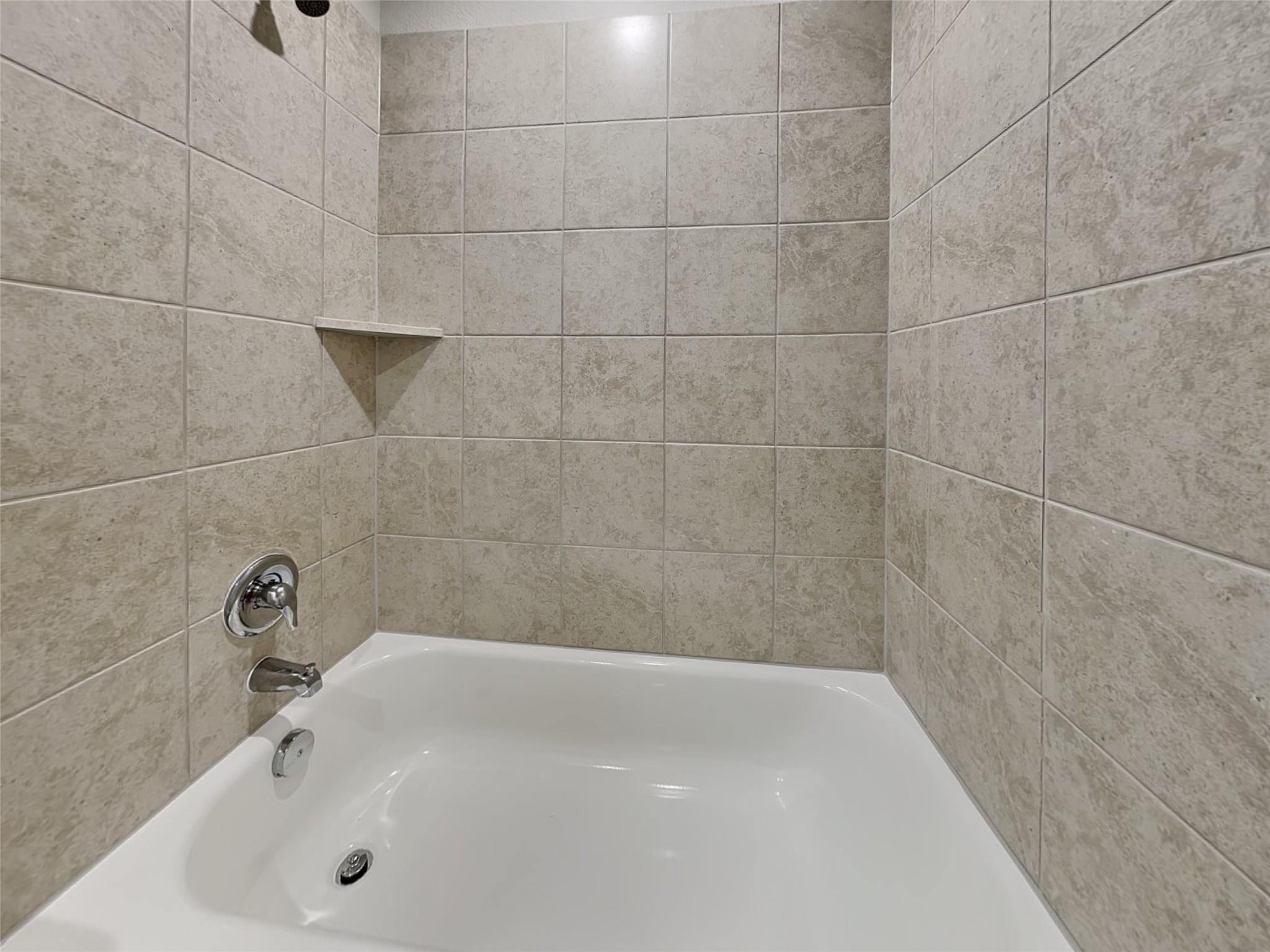 5208 Saddle Club Dr Property Photo 14