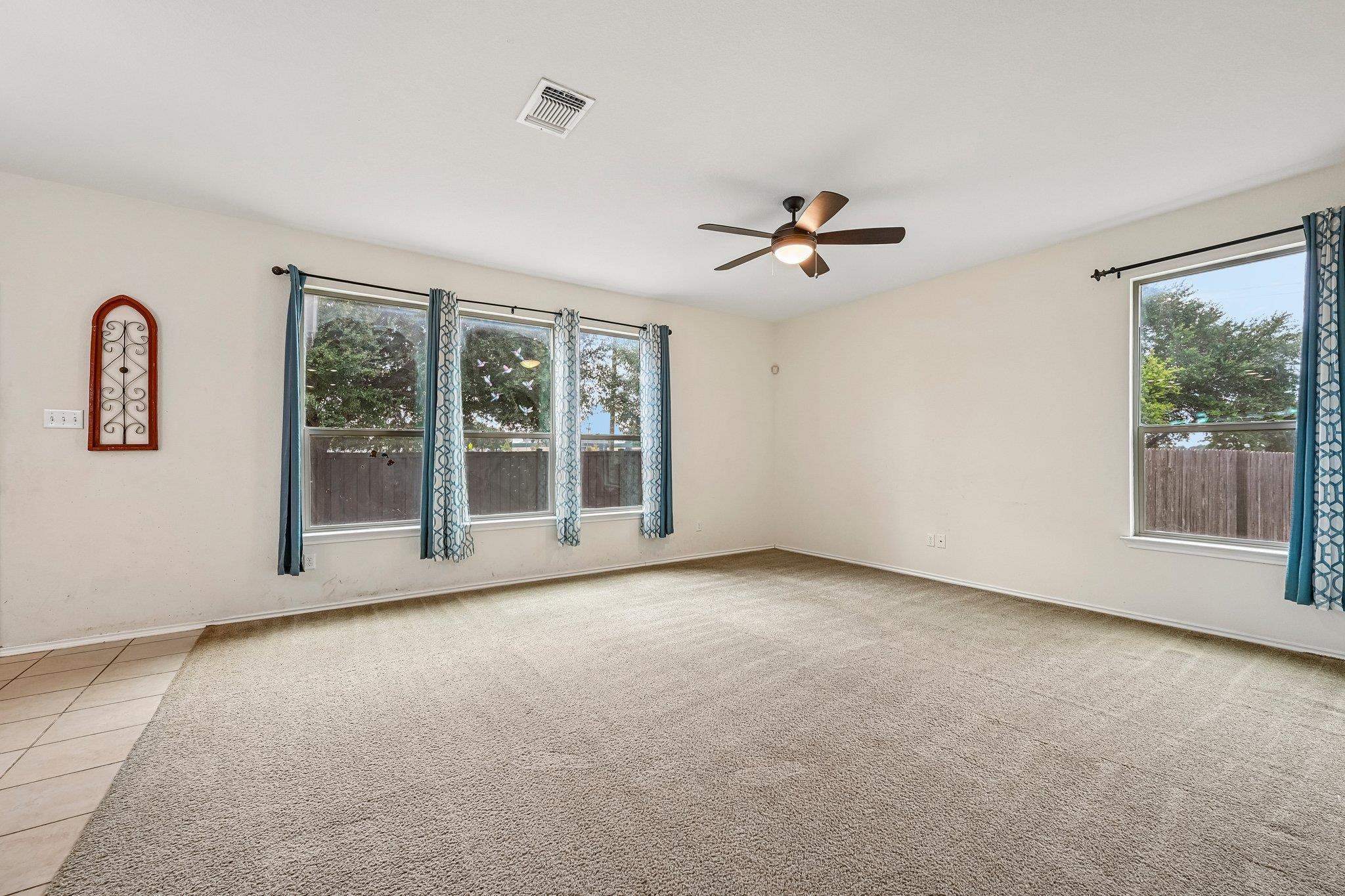 4002 Kings Canyon Dr Property Photo 8