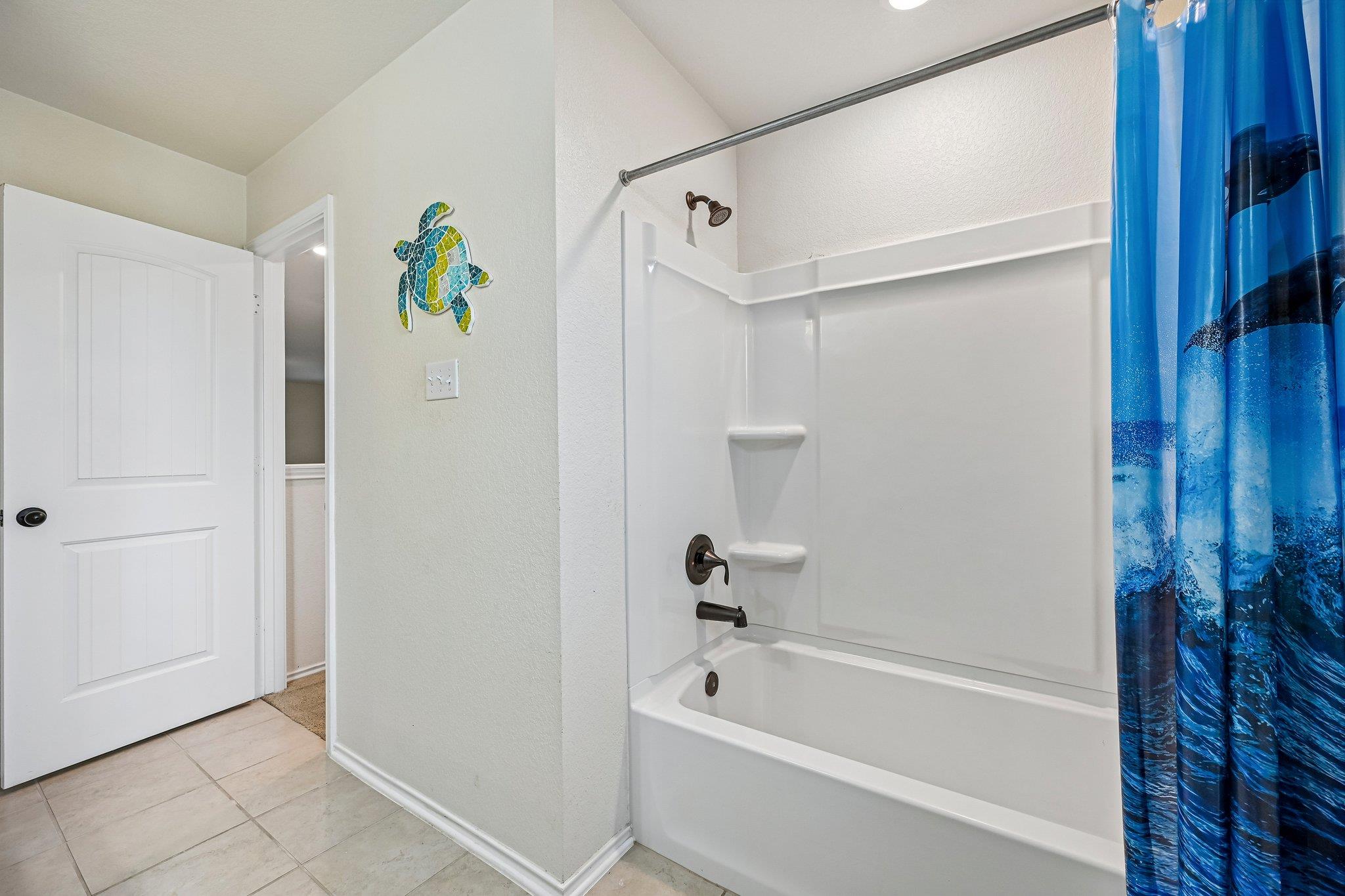 4002 Kings Canyon Dr Property Photo 25