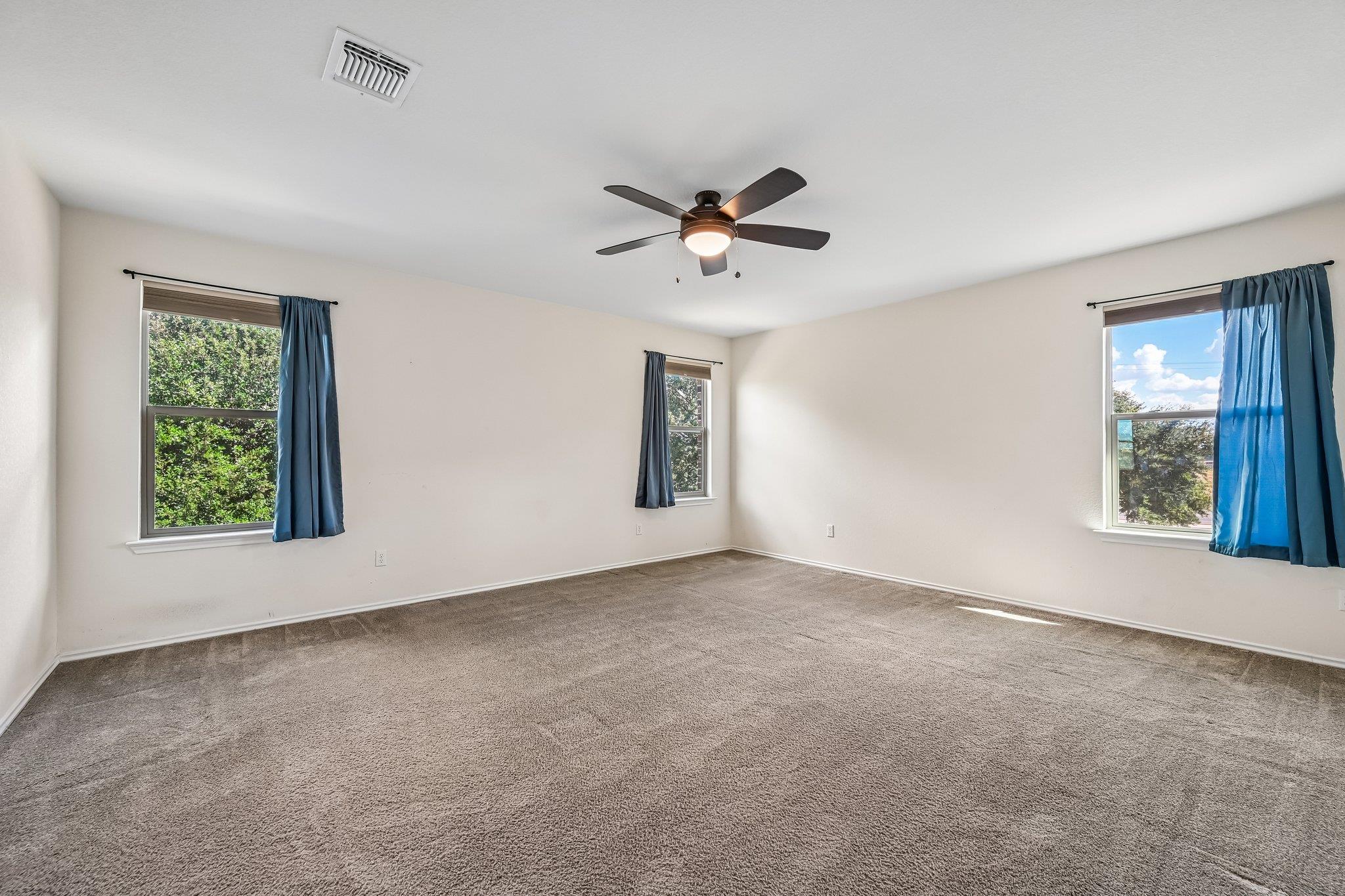 4002 Kings Canyon Dr Property Photo 30