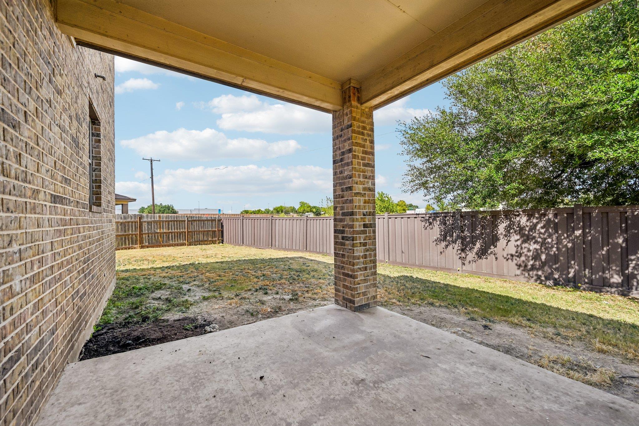 4002 Kings Canyon Dr Property Photo 34
