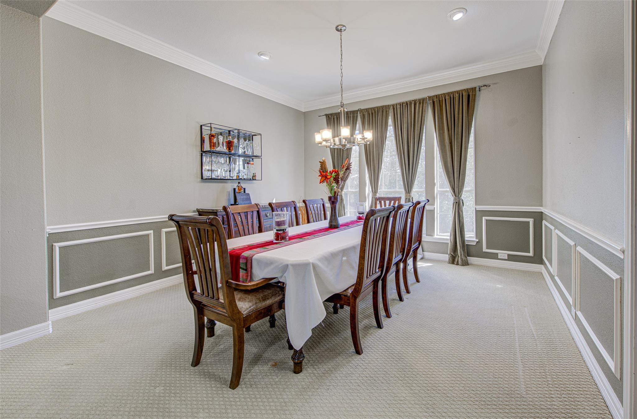 10740 Bramblecrest Dr Property Photo 4