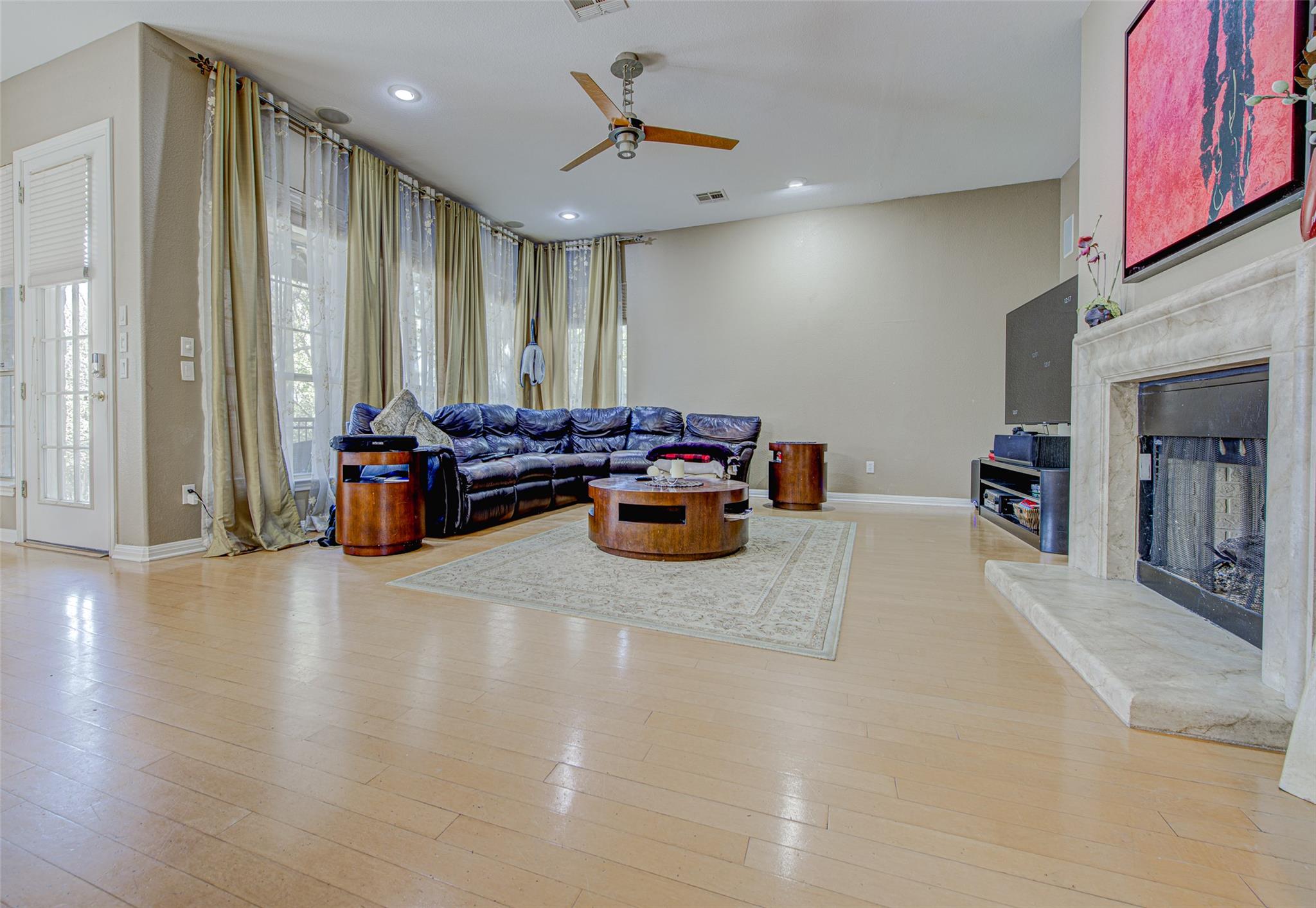 10740 Bramblecrest Dr Property Photo 7