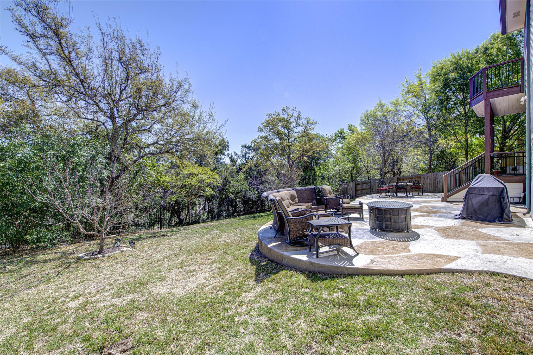 10740 Bramblecrest Dr Property Photo 23