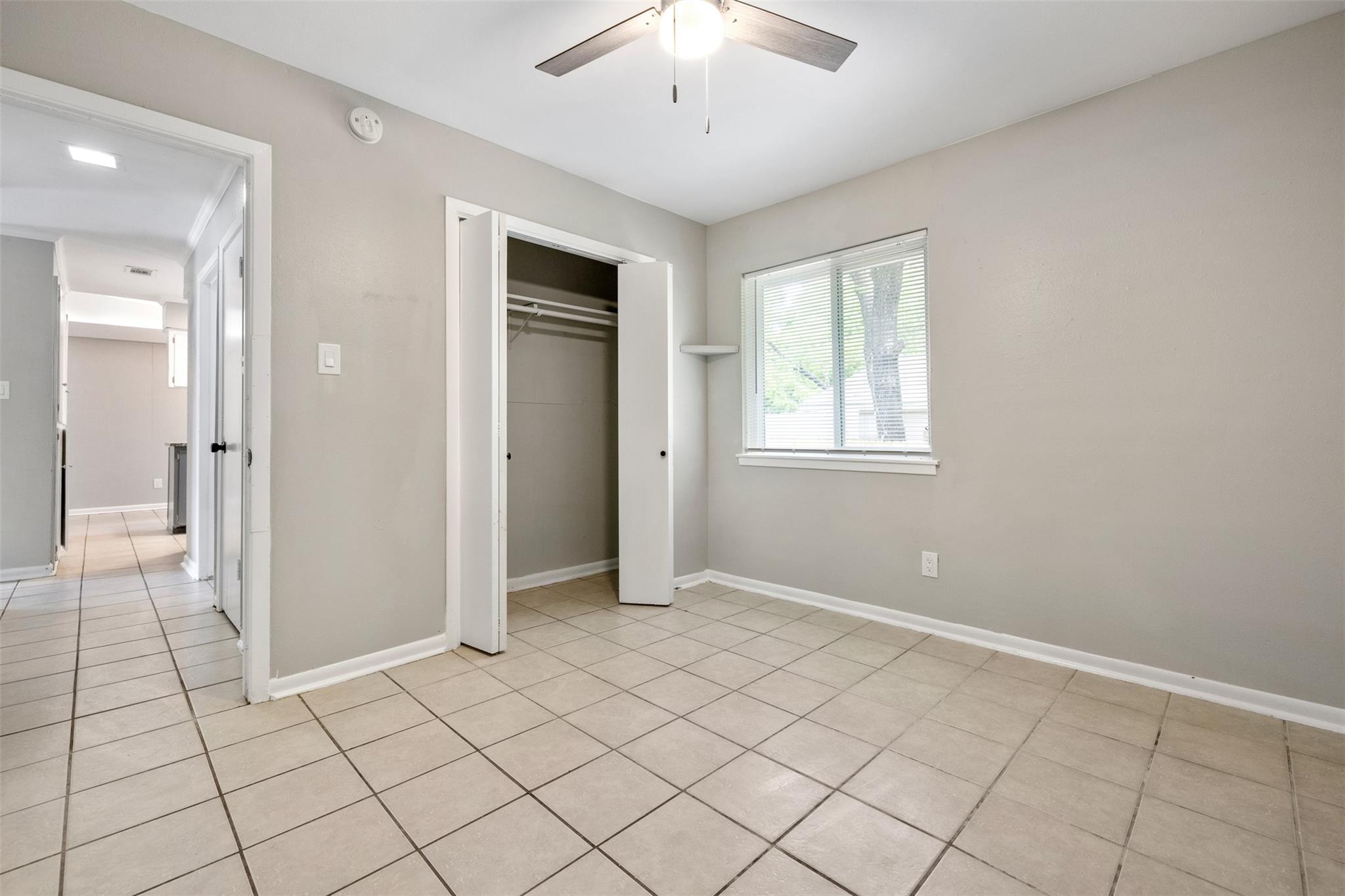 106 Oertli Ln #a & B Property Photo 12