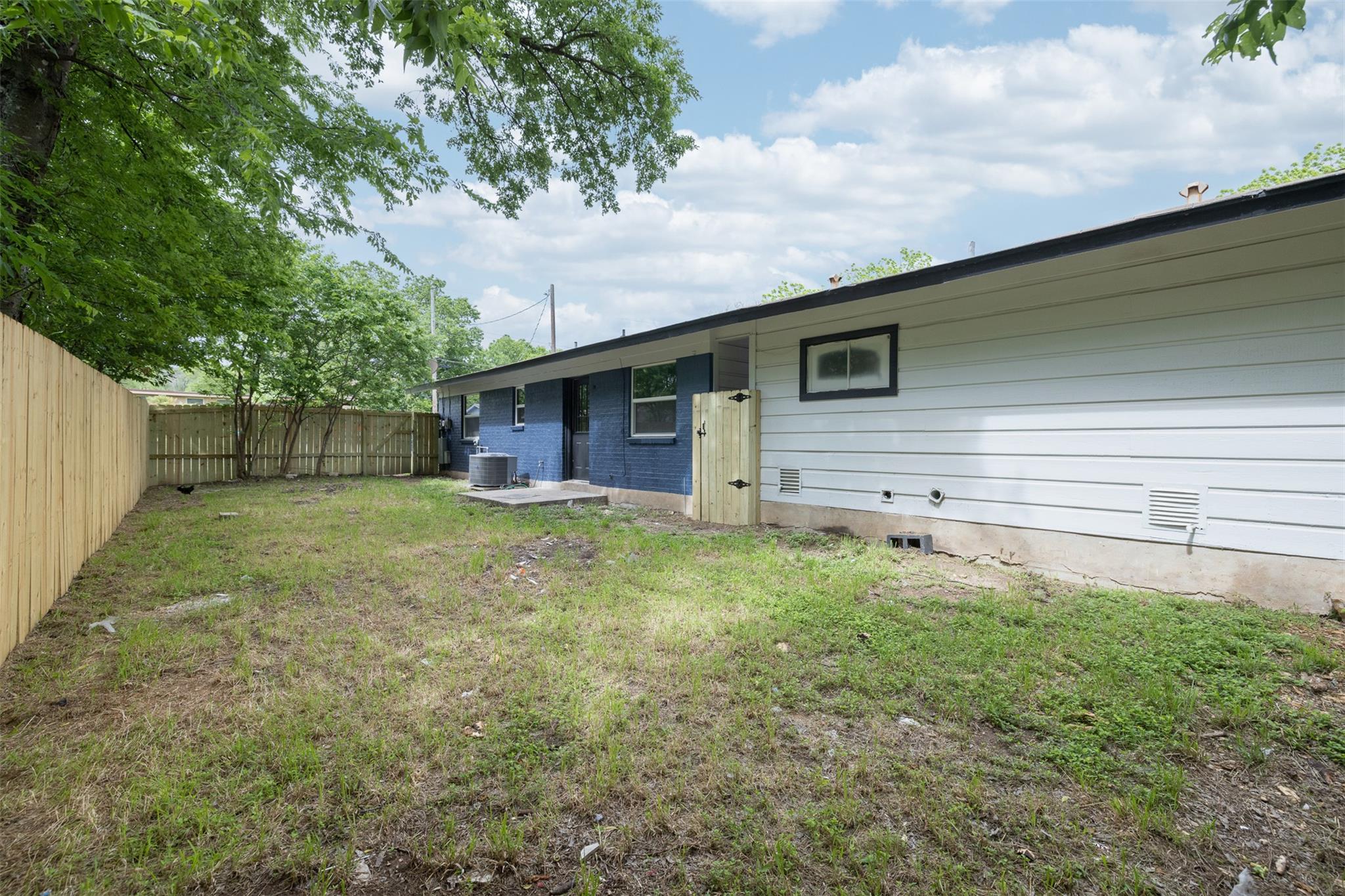 106 Oertli Ln #a & B Property Photo 22