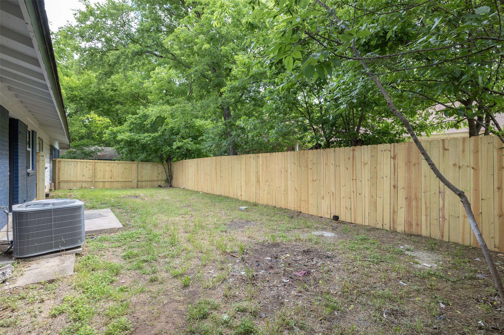 106 Oertli Ln #a & B Property Photo 23