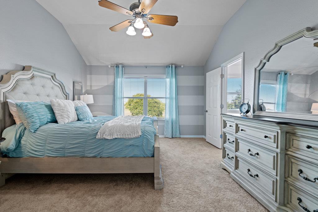 3125 Winding Shore Ln Property Photo 15