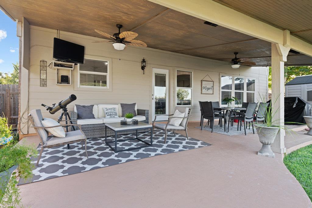 3125 Winding Shore Ln Property Photo 25
