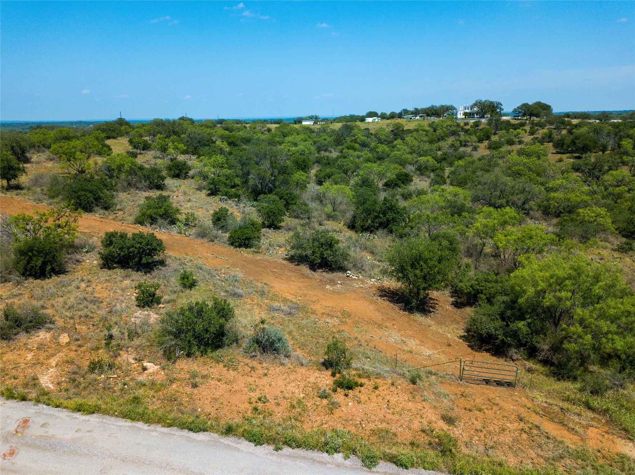 Tbd E Houston St Property Photo 20
