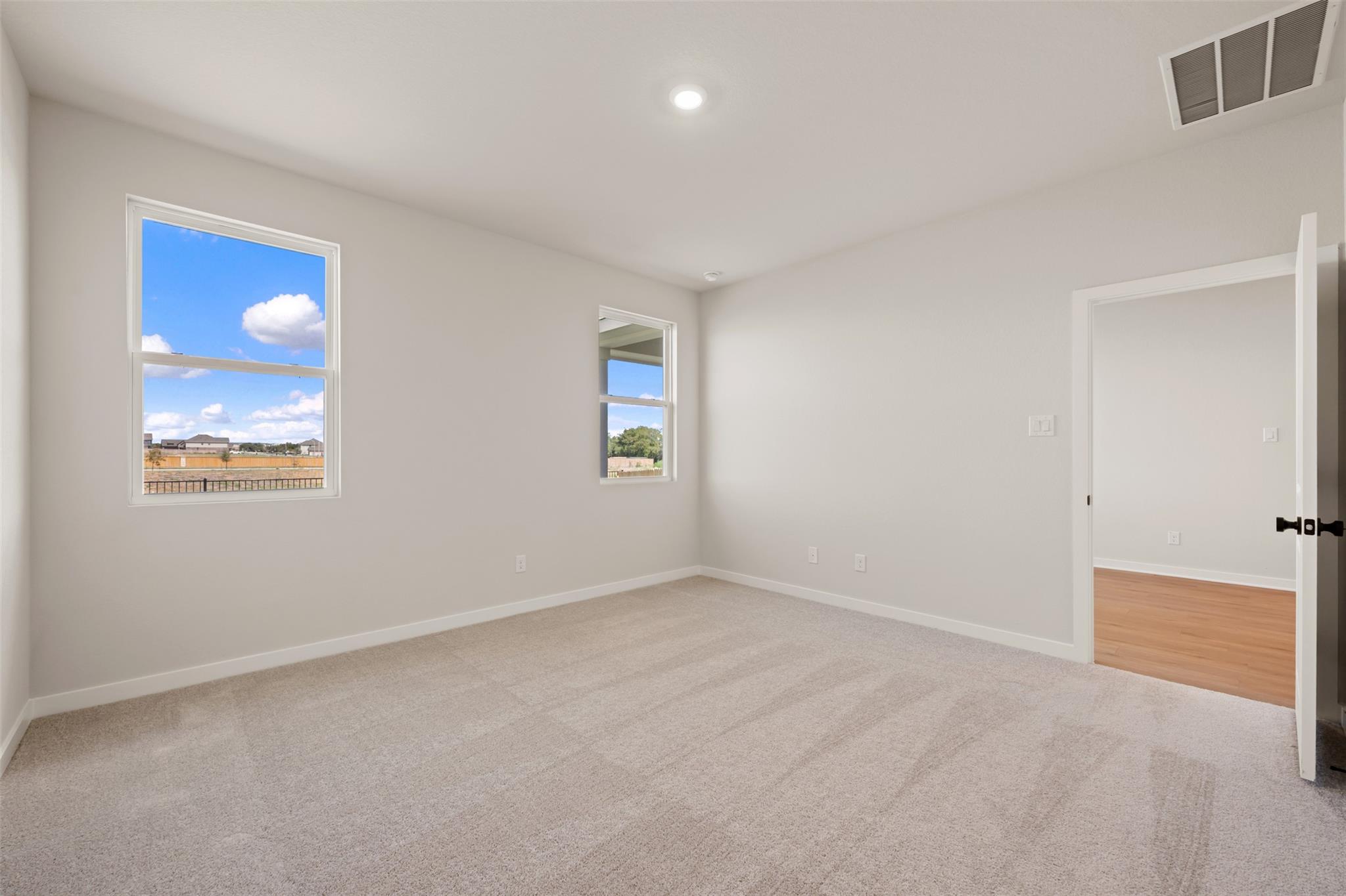 233 Kirra Ct Property Photo 24
