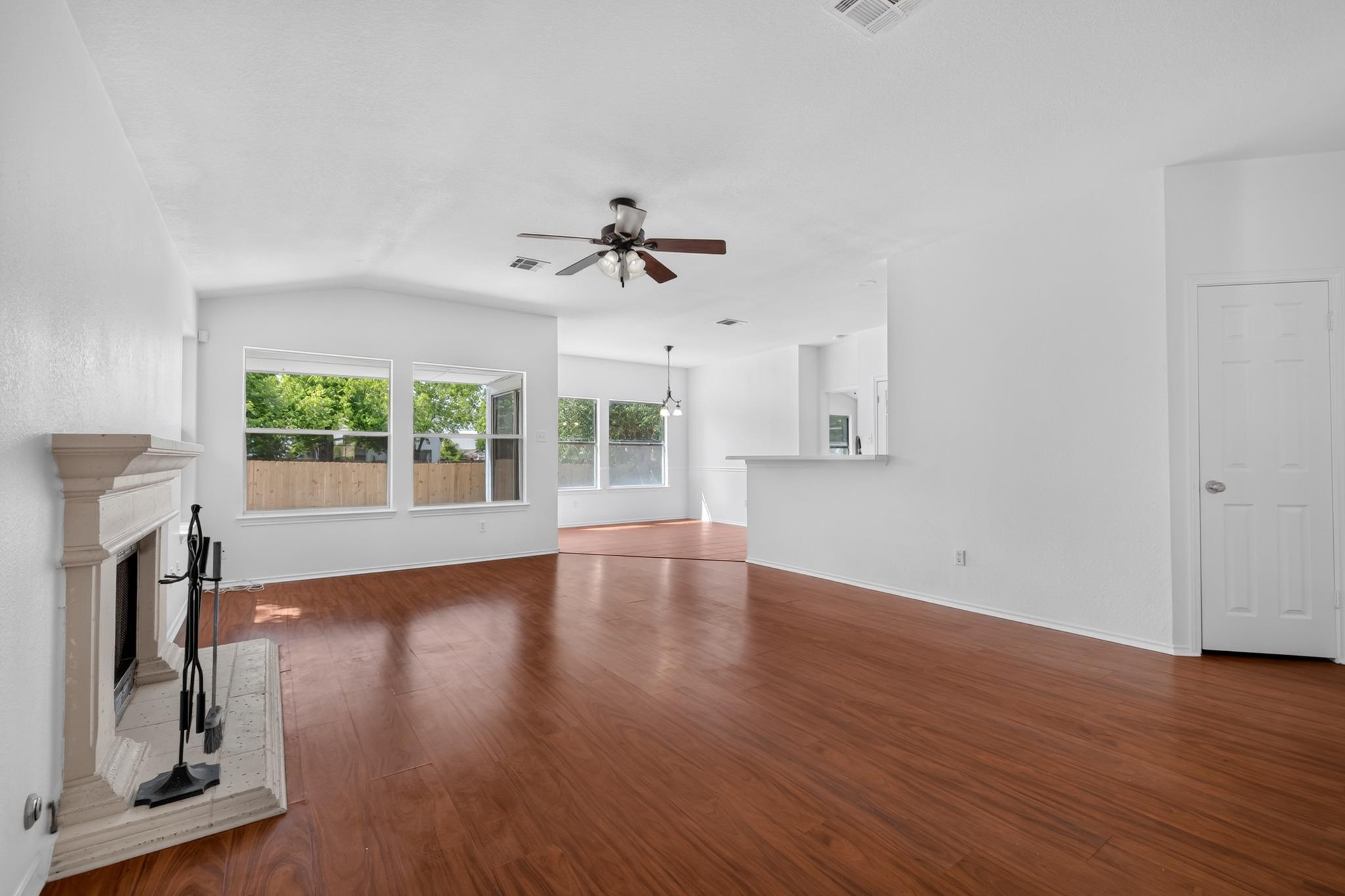 17213 Bushmills Rd Property Photo 5