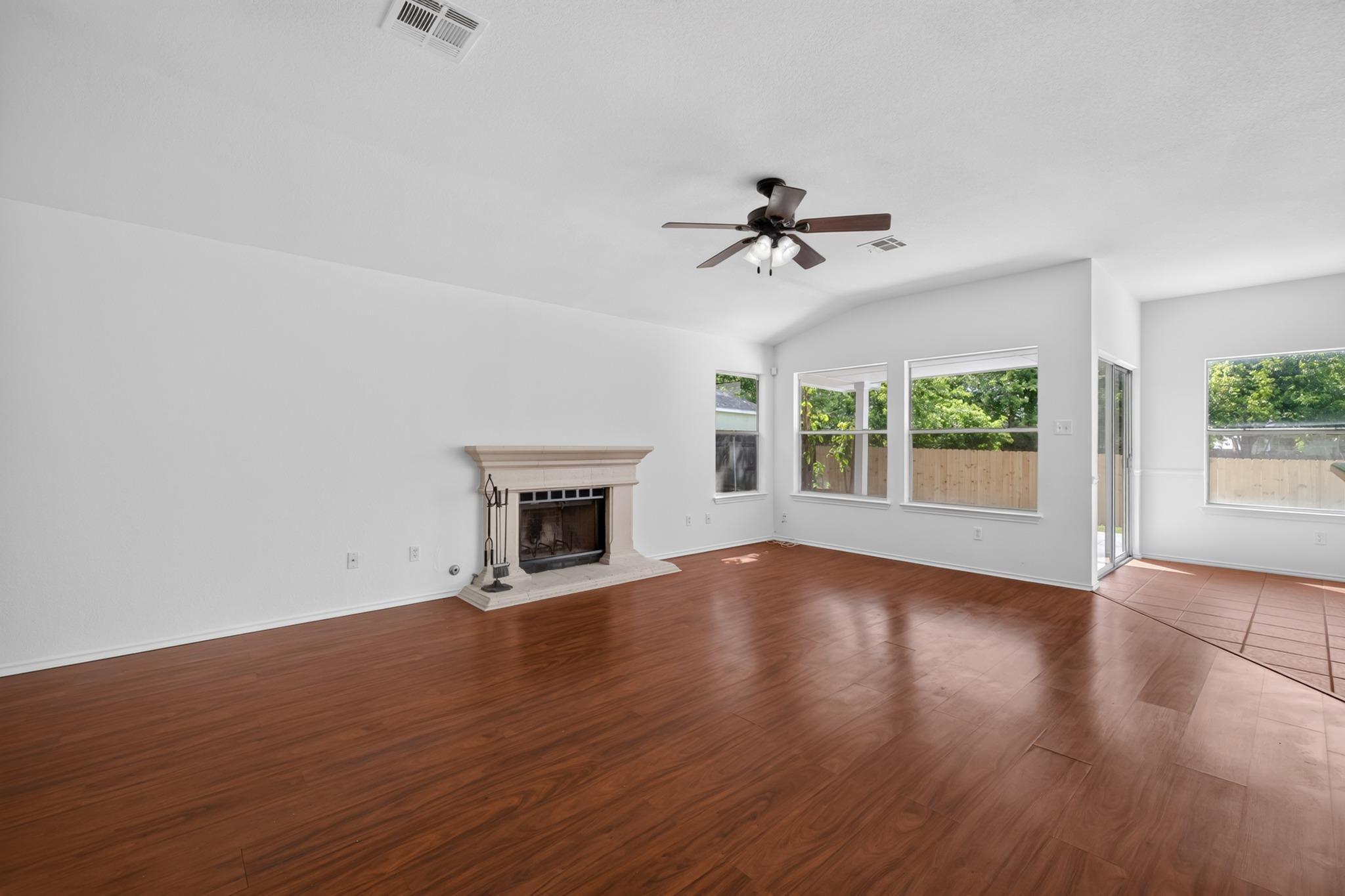 17213 Bushmills Rd Property Photo 6
