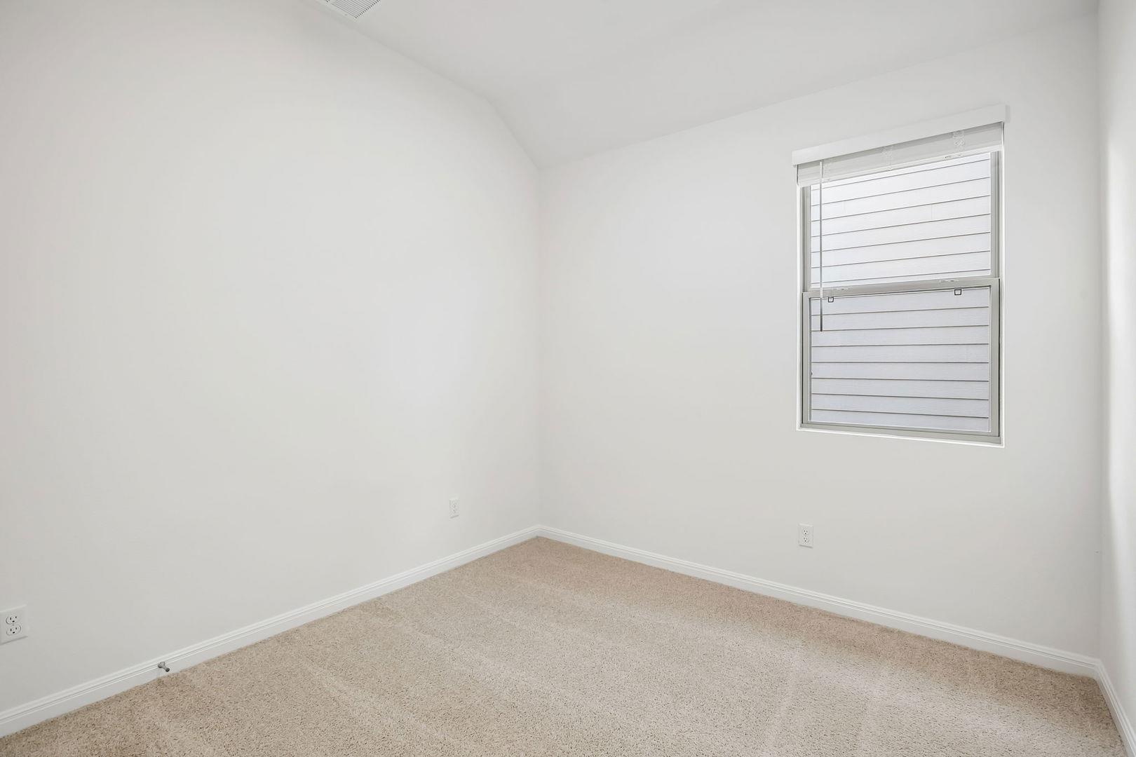 214 Hornet St Property Photo 19