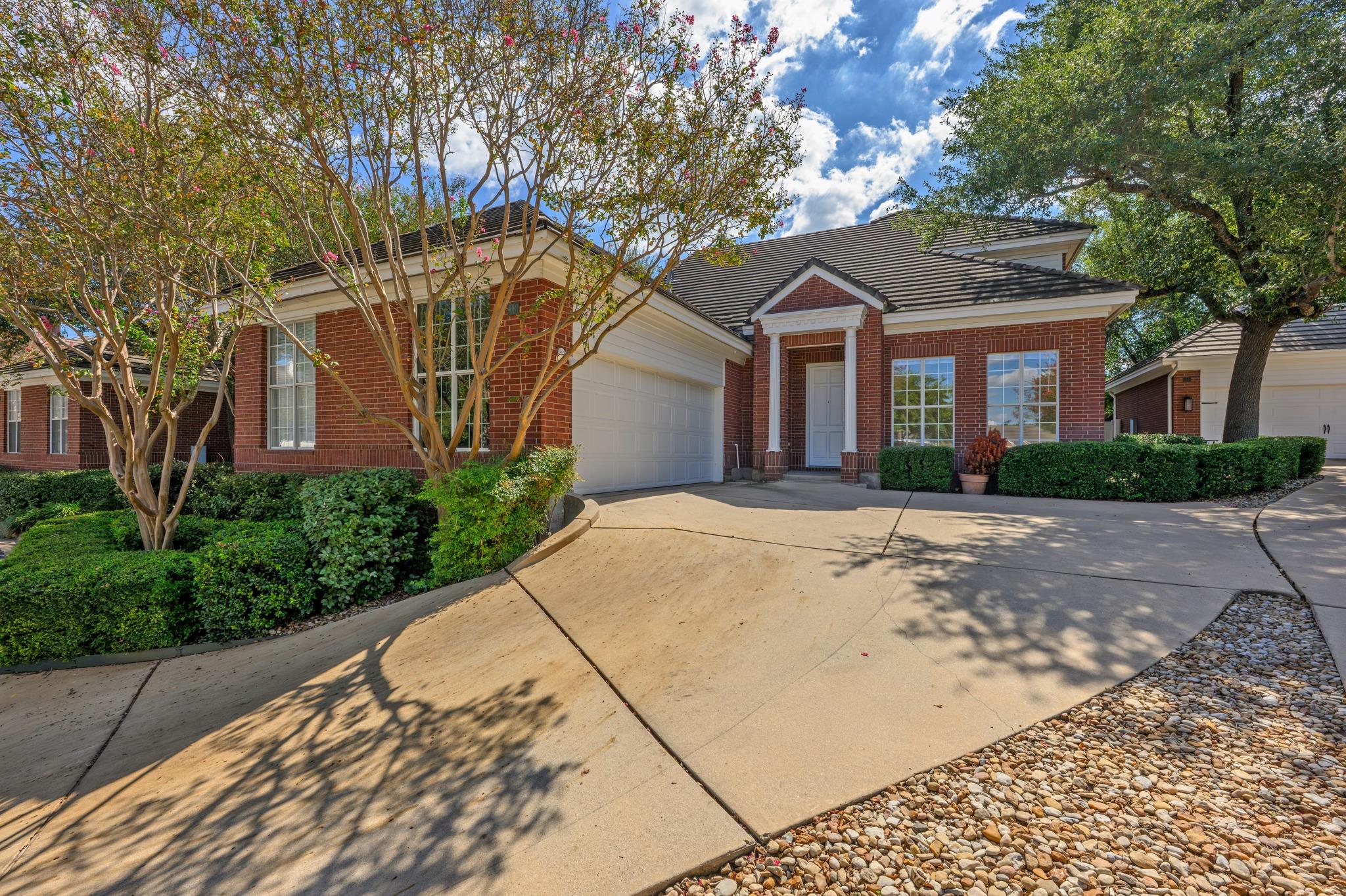 4010 Long Champ Dr #19 Property Photo 1