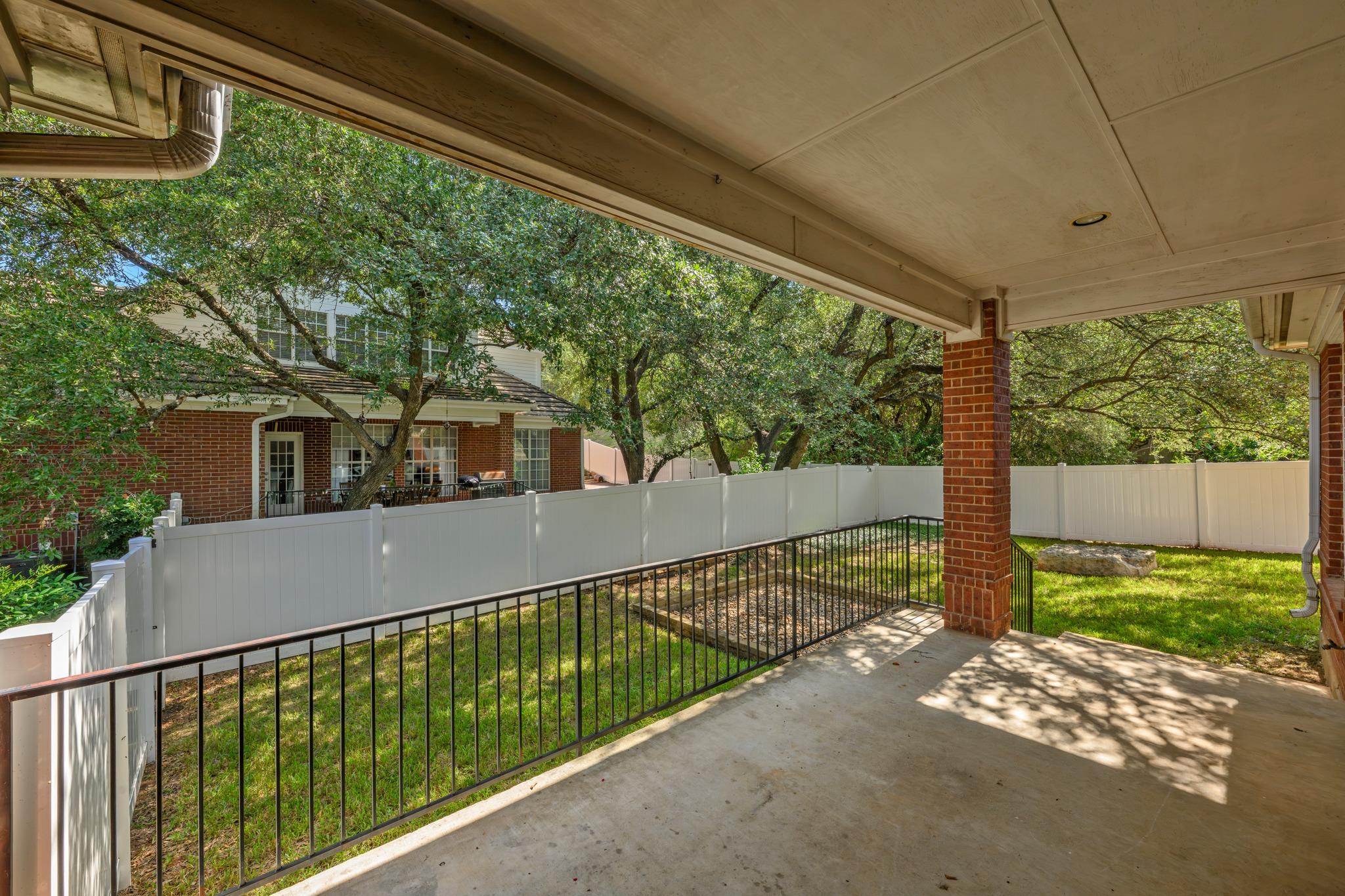 4010 Long Champ Dr #19 Property Photo 30