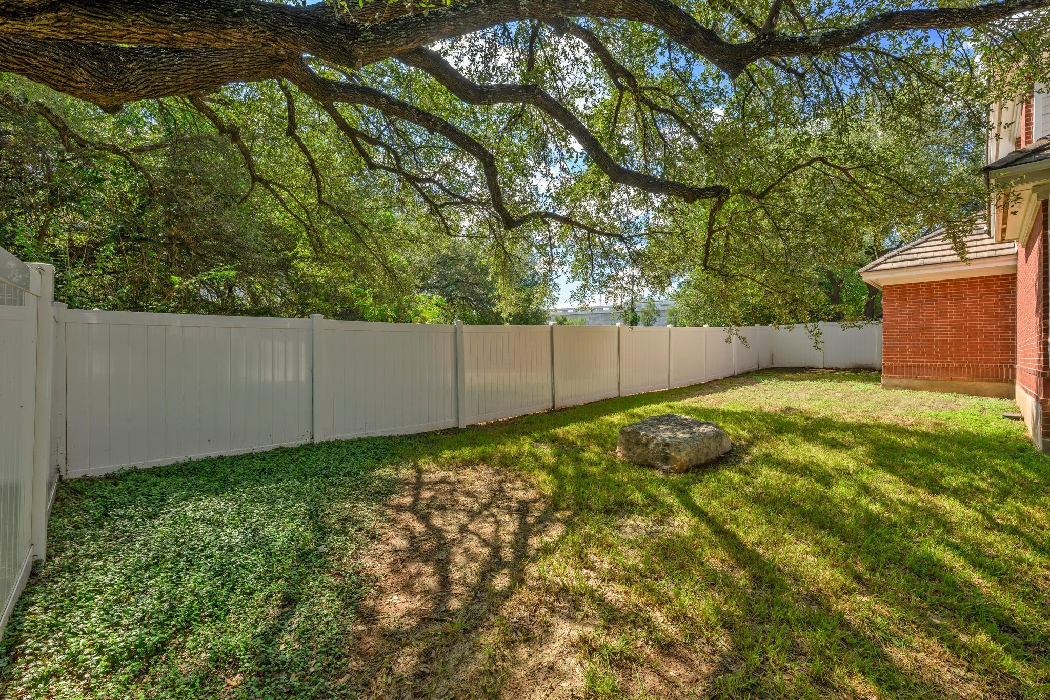 4010 Long Champ Dr #19 Property Photo 35