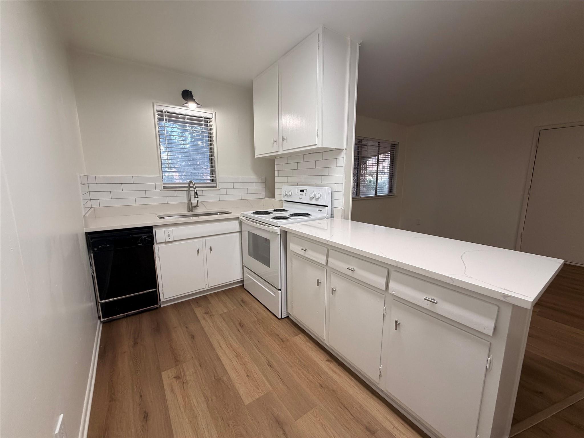 3304 Red River St #208 Property Photo 6